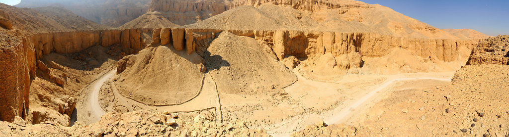 Canyon near the Valley of the Kings - Egypt